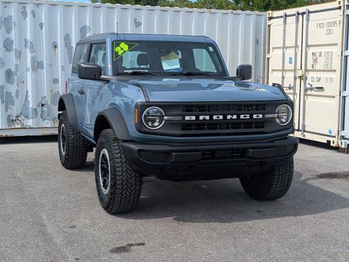 AZURE GRAY MET TRI-COAT 2025 Ford Bronco Base 2 Door 4x4