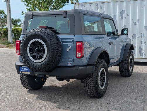 AZURE GRAY MET TRI-COAT 2025 Ford Bronco Base 2 Door 4x4