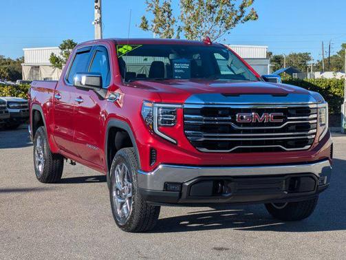 2025 GMC Sierra 1500 SLT