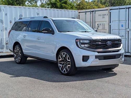SPACE SILVER METALLIC 2026 Ford Expedition Max Platinum