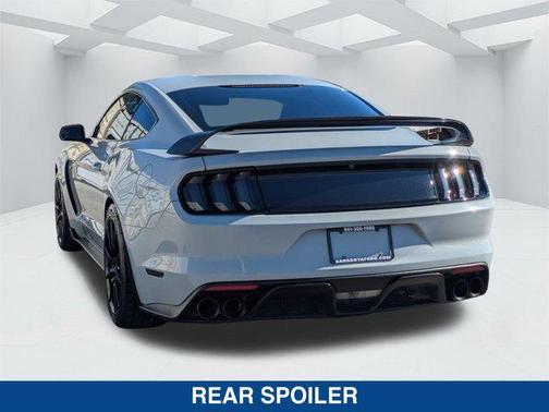 2016 Ford Shelby GT350 Base