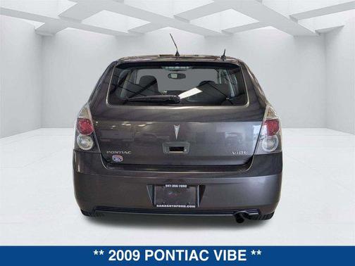 2009 Pontiac Vibe Base