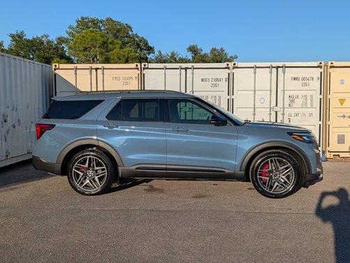 VAPOR BLUE 2026 Ford Explorer ST-Line