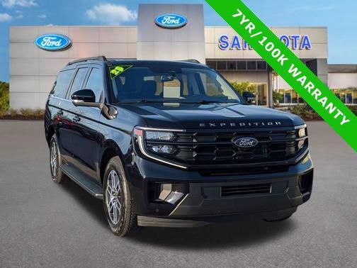 2025 Ford Expedition Max Active 4x4