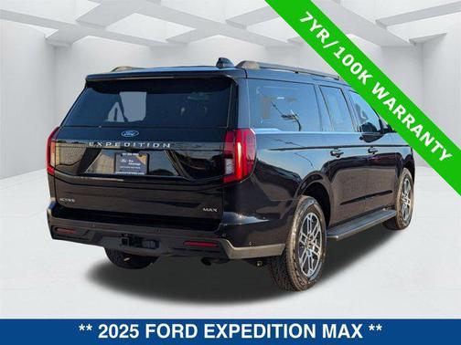 2025 Ford Expedition Max Active 4x4