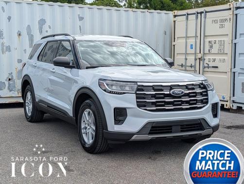SPACE WHITE METALLIC 2026 Ford Explorer Active