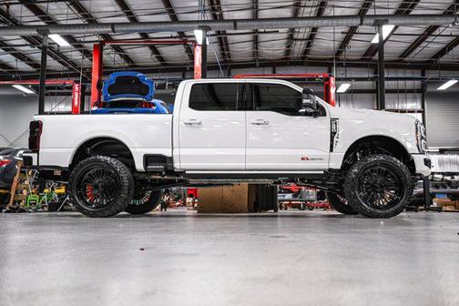 2026 Ford F-250 Platinum
