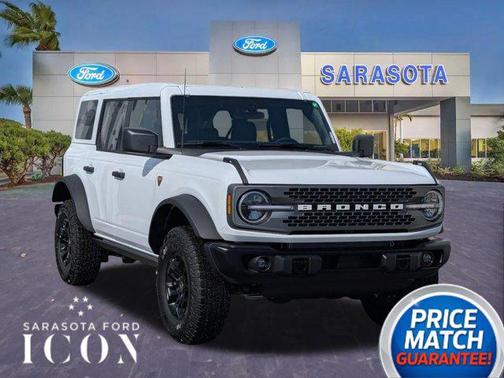 OXFORD WHITE 2026 Ford Bronco Badlands