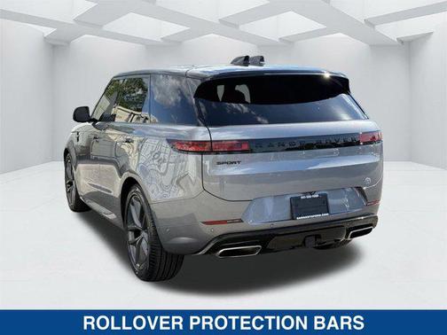 2024 Land Rover Range Rover Sport SE