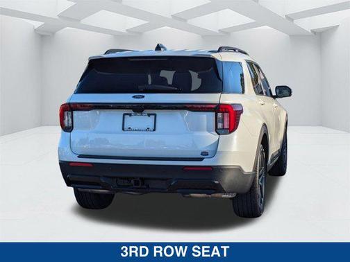STAR WHITE MET TRI-COAT 2026 Ford Explorer ST-Line