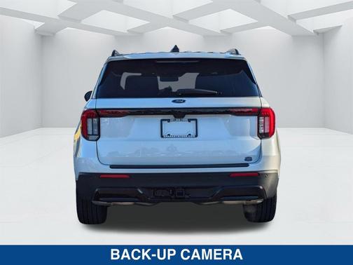 STAR WHITE MET TRI-COAT 2026 Ford Explorer ST-Line