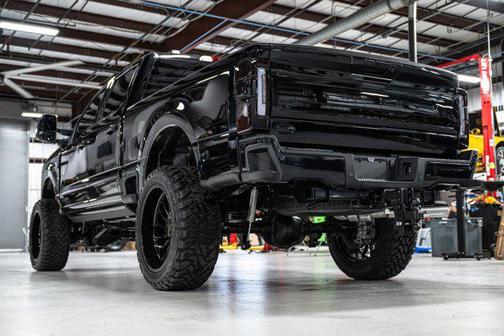 2025 Ford F-250 Platinum