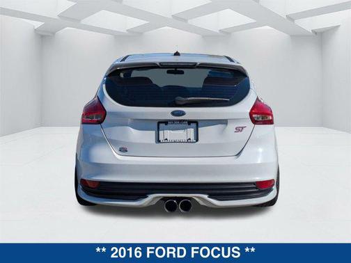 2016 Ford Focus ST 
