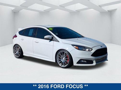 2016 Ford Focus ST 