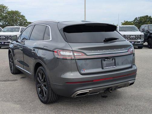 2022 Lincoln Nautilus Reserve