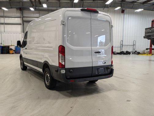 2018 Ford Transit-250 Base