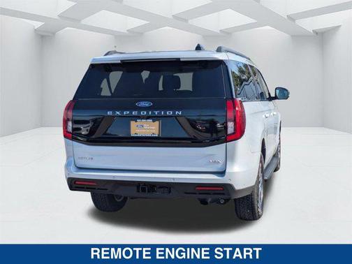 2025 Ford Expedition Max Active 4x4