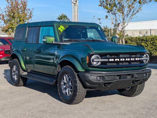 2025 Ford Bronco Outer Banks