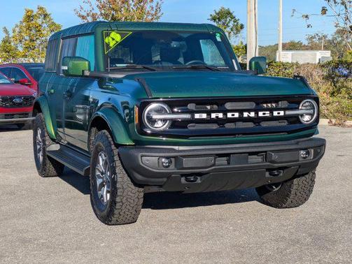 2025 Ford Bronco Outer Banks