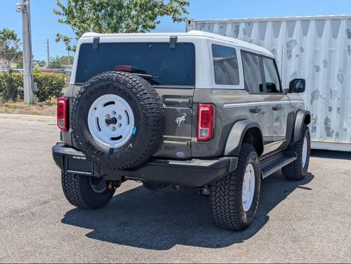 Marsh Gray 2026 Ford Bronco Heritage Edition