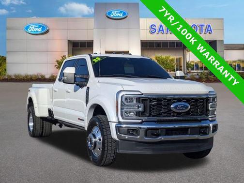 2023 Ford F-450 Lariat