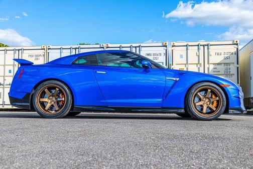 2024 Nissan GT-R Skyline Edition