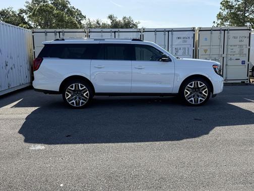STAR WHITE MET TRI-COAT 2026 Ford Expedition Max Platinum