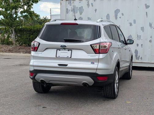 INGOT SILVER METALLIC 2017 Ford Escape Titanium