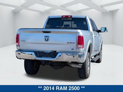Bright Silver Metallic Clearcoat 2014 RAM 2500 Laramie