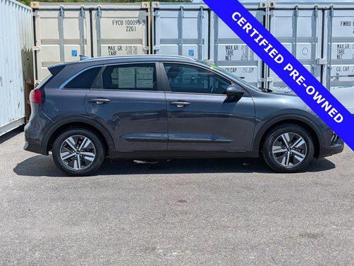 Platinum Graphite 2021 Kia Niro LXS