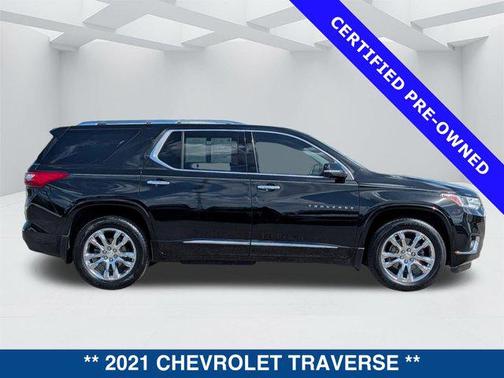 Mosaic Black Metallic 2021 Chevrolet Traverse High Country