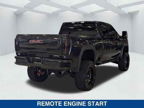 2024 GMC Sierra 2500 AT4