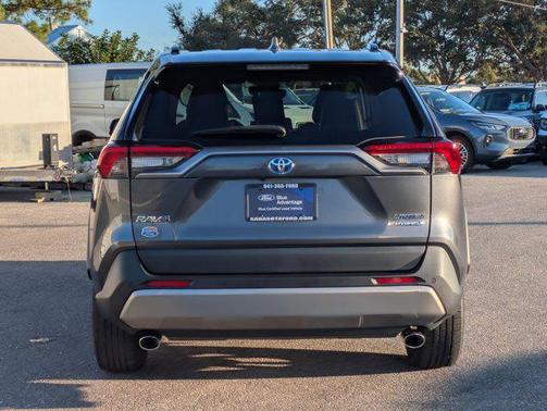 2022 Toyota RAV4 Hybrid Limited