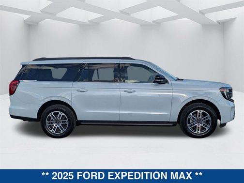 2025 Ford Expedition Max Active 4x2