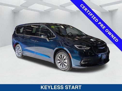 2023 Chrysler Pacifica Hybrid Touring L