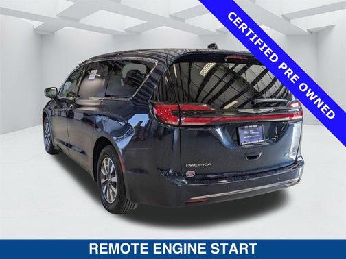 2023 Chrysler Pacifica Hybrid Touring L