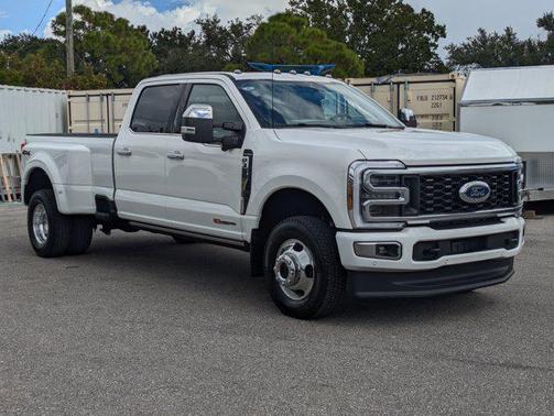 2026 Ford F-350 Platinum