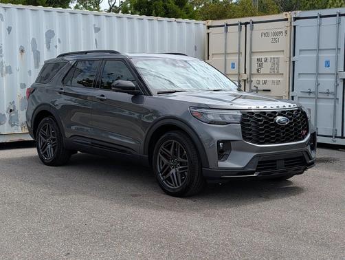 CARBONIZED GRAY METALLIC 2026 Ford Explorer ST