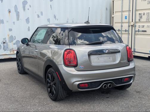 Melting Silver Metallic 2019 MINI Hardtop Cooper S