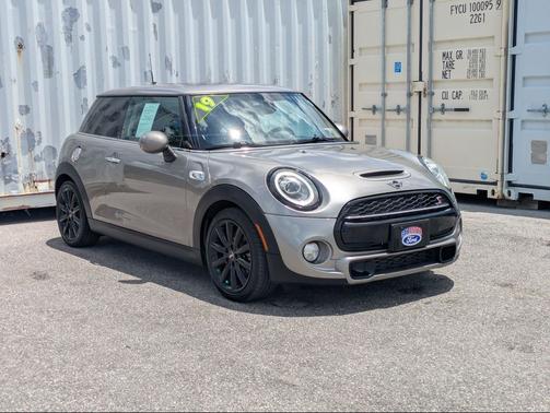 Melting Silver Metallic 2019 MINI Hardtop Cooper S