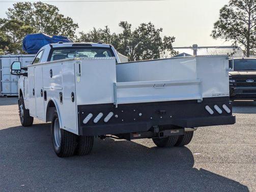 2025 Ford F-350 XL