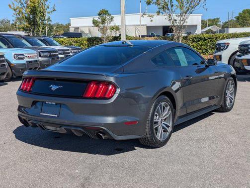 2016 Ford Mustang EcoBoost Premium