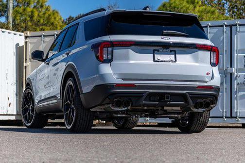 SPACE WHITE METALLIC 2026 Ford Explorer ST