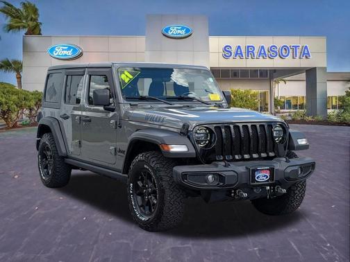 Sting-Gray Clearcoat 2021 Jeep Wrangler Willys