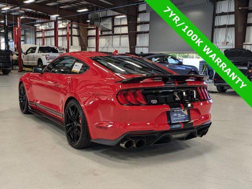 2021 Ford Shelby GT500 Base