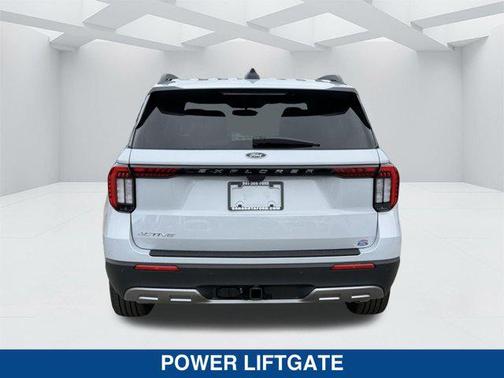 SPACE WHITE METALLIC 2026 Ford Explorer Active