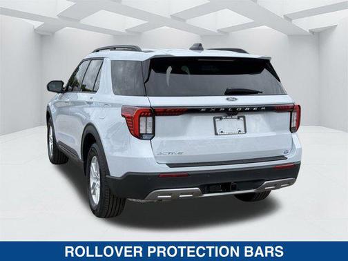 SPACE WHITE METALLIC 2026 Ford Explorer Active