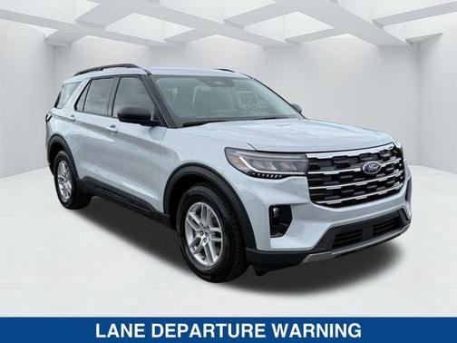 SPACE WHITE METALLIC 2026 Ford Explorer Active