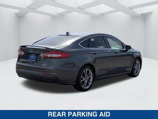 2020 Ford Fusion Hybrid Titanium
