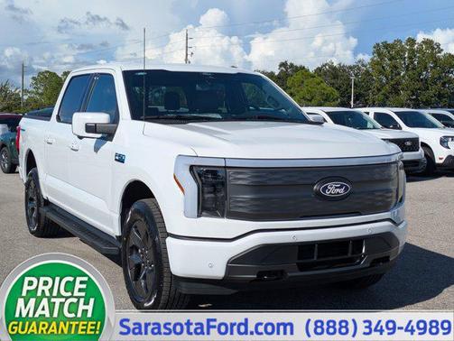 2025 Ford F-150 Lightning LARIAT